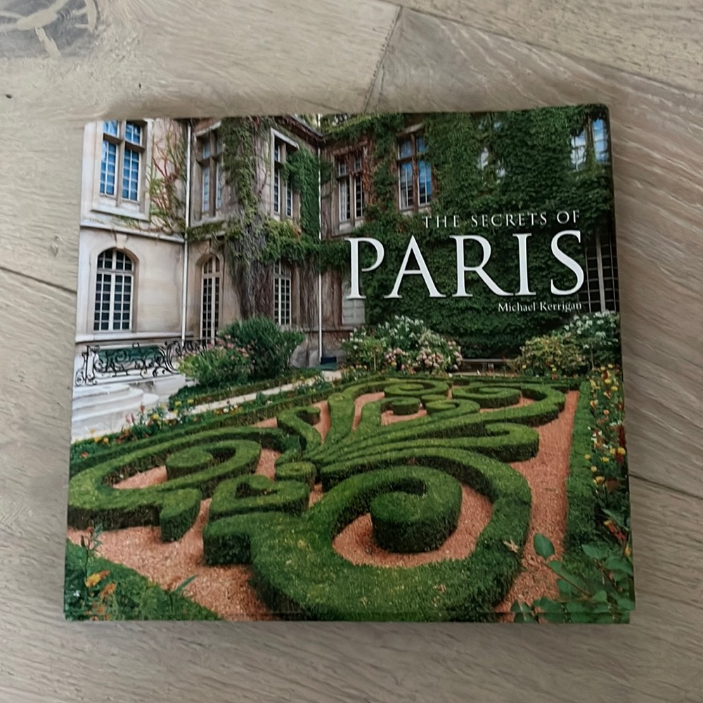The secrets of paris coffee table book